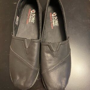 Women’s Bob’s by Skechers. Black leather.